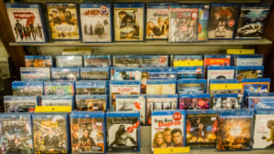 GEOのDVD買取は本当におすすめ？ブックオフ・TSUTAYAと徹底比較